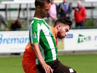 025 2016 Genemuiden HHC Hardenberg  02-07-2016: Voetbal: SC Genemuiden v HHC Hardenberg: Genemuiden/Anne van der Kolk (l) of Genemuiden, Yakob Hoeseb (r) of HHC Hardenberg/